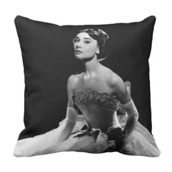 Poduszka Audrey Hepburn style pod-6180