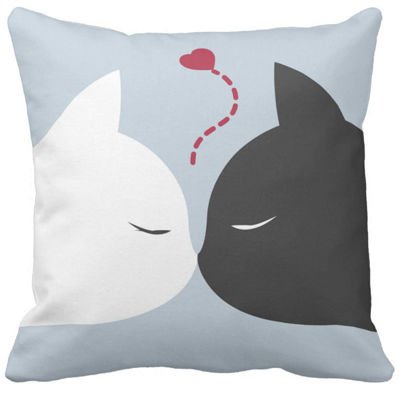 Poduszka kocie love biały i czarny kot pod-6704