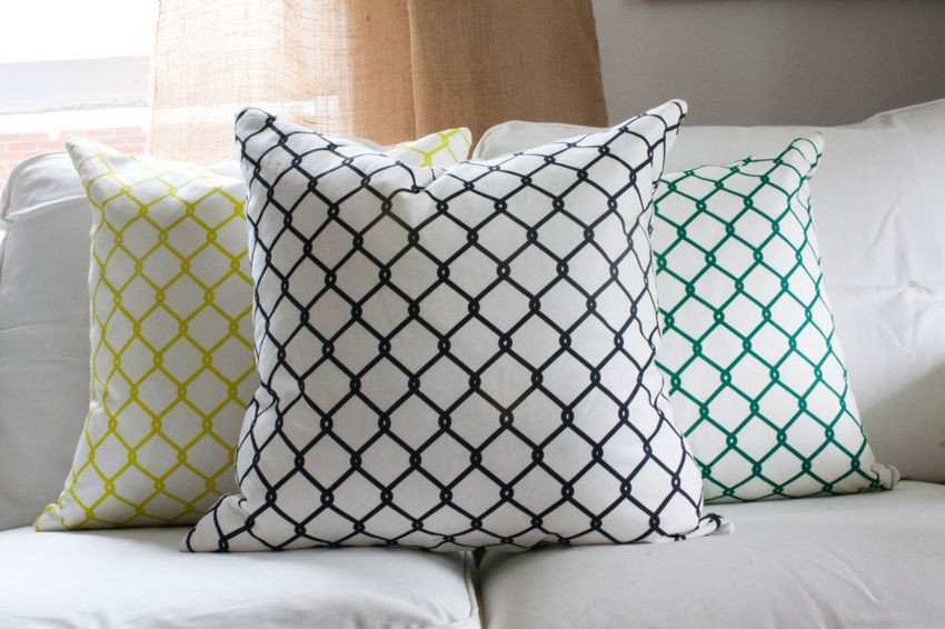 Poduszka skandynawska żółta siatka pod-6220