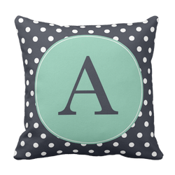 Poduszka TWOJA LITERKA na kropkach POD-6147